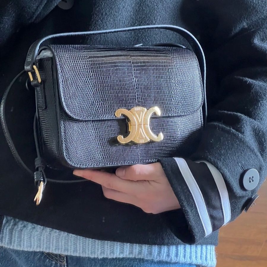 Celine Triomphe Lizard ( Black / Gold )-8