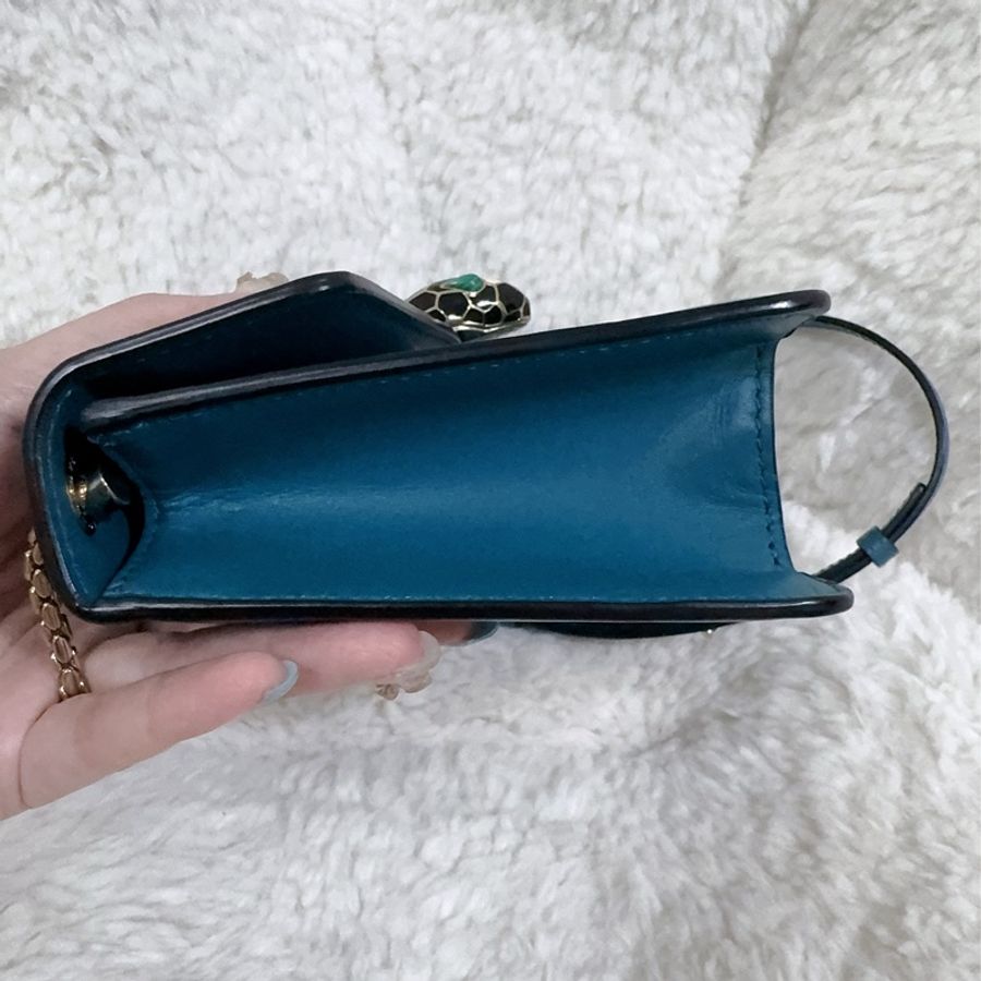 二手BVLGARI 孔雀藍/綠松石色經典橫版蛇頭包（全配）-23