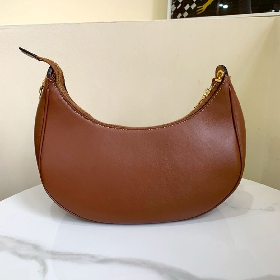 Celine 焦糖棕Ava｜秋冬氛圍感代表包🍂-7