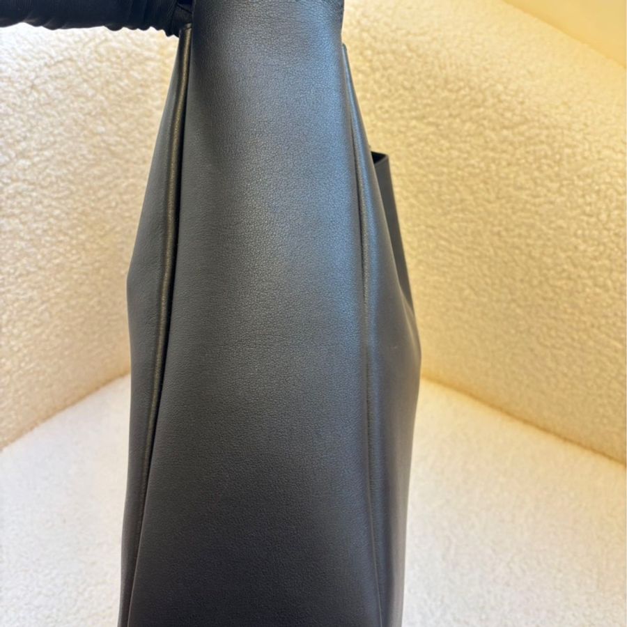 YSL 聖羅蘭 Hobo Soft 托特包 黑金，大號 25 年編碼 狀態非常好-21