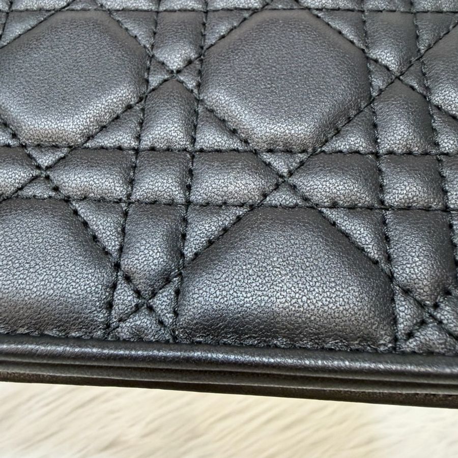 DIOR LADY DIOR S0204 黑皮 金釦 woc 手拿包 斜背包-13