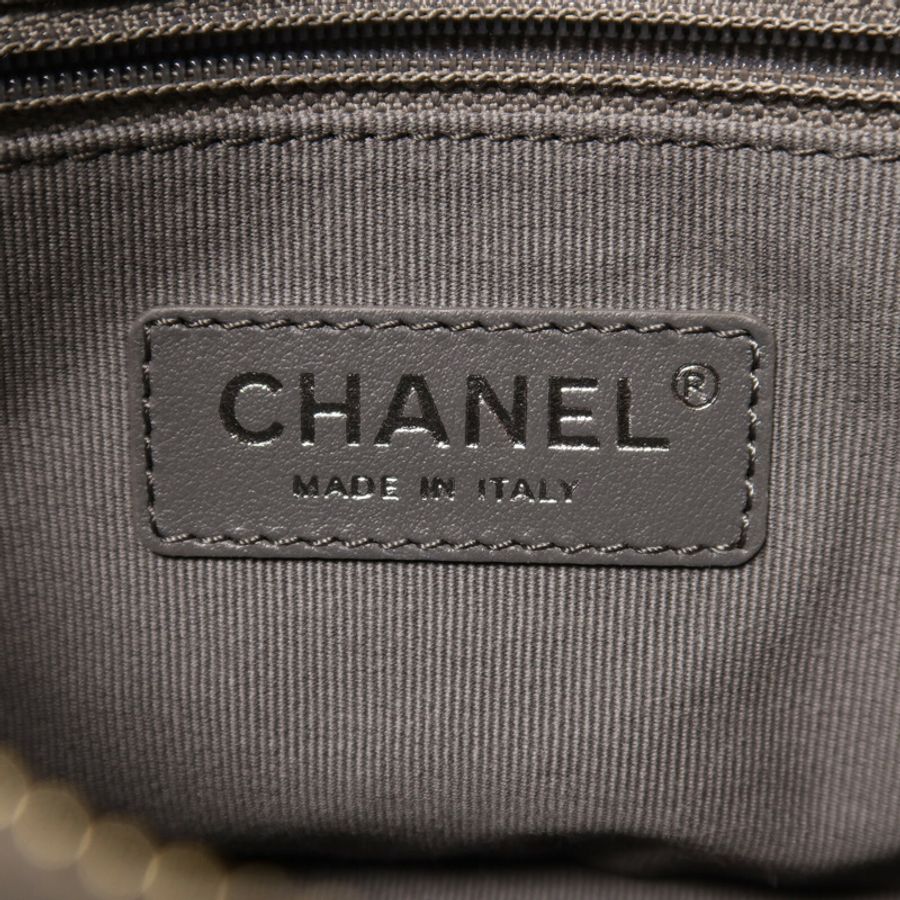 CHANEL 牛皮皮革Garbriell Small鏈帶肩背袋-5
