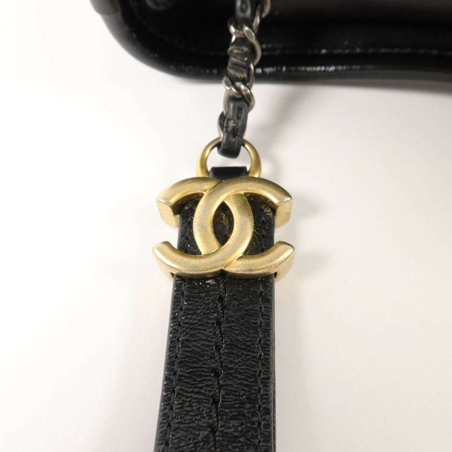 CHANEL 牛皮皮革Gabrielle Small鏈帶肩背袋-11