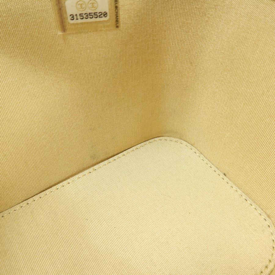 CHANEL 羊皮皮革Vanity Case With Gold Ball鏈帶肩背袋-17