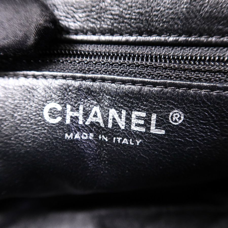 CHANEL 漆皮皮革2.55鏈帶肩背袋-5