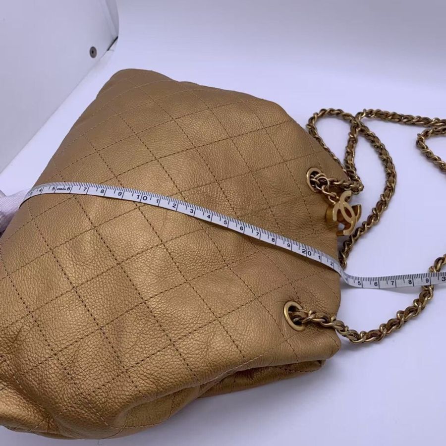 Chanel香奈兒金色mini福袋水桶單肩包斜挎包-10