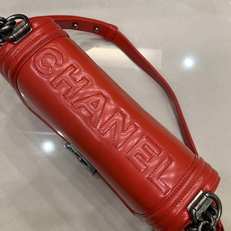 chanel 香奈兒leboy 浮雕字母款 亮皮 單肩包手提包-16