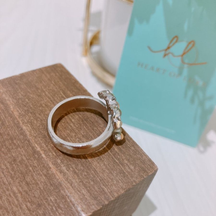 TK2046 Chanel 香奈兒CC扣指輪 CC Crystal Encrusted Baroque Ring-5