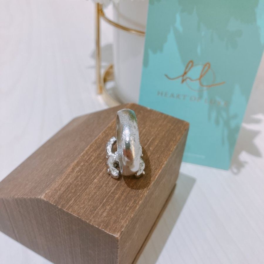 TK2046 Chanel 香奈兒CC扣指輪 CC Crystal Encrusted Baroque Ring-18