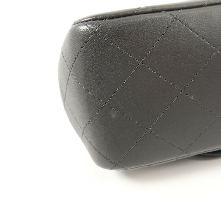 CHANEL 羊皮皮革Mini Classic 17鏈帶肩背袋-14