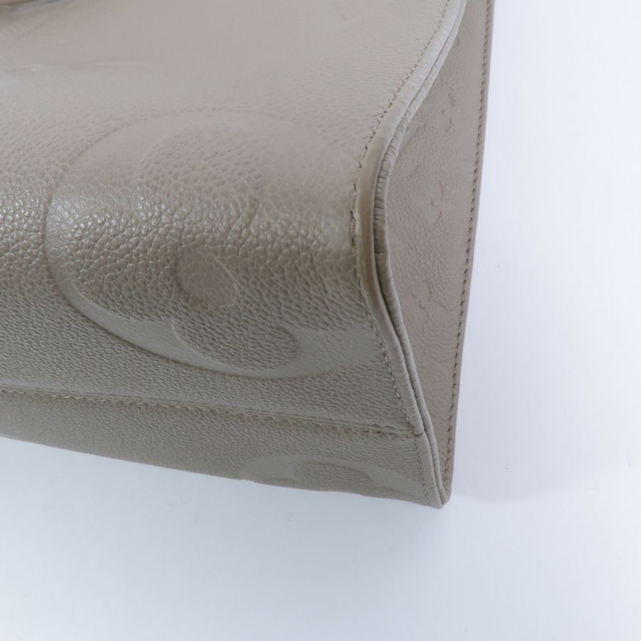 LOUIS VUITTON Monogram Empreinte On The Go MM手挽肩背兩用袋-12