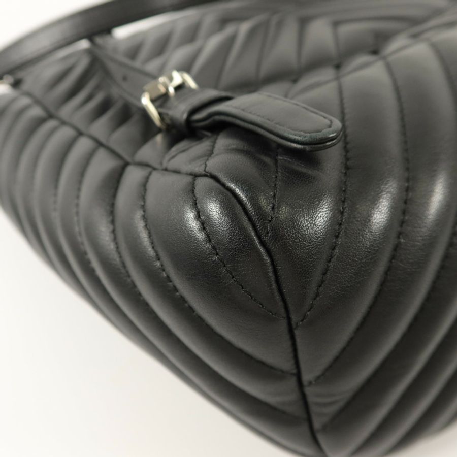 CHANEL 羊皮皮革Urban Spirit Backpack背包-14