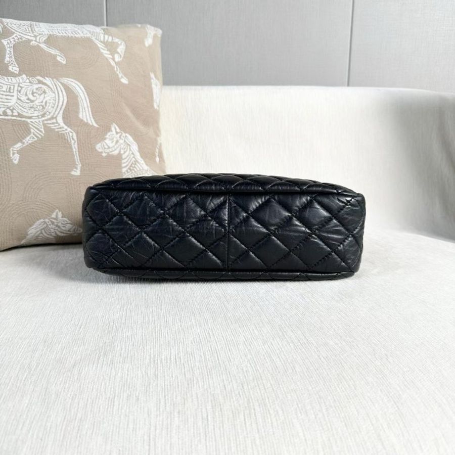 Chanel 黑金2.55鏈條相機包 黑色 金扣 油蠟皮 32*23*10 99新配件塵袋-3