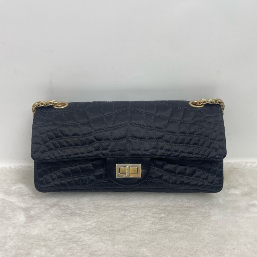 Chanel • 稀有2.55 黑金絲綢鱷魚壓紋法棍鏈條包-4