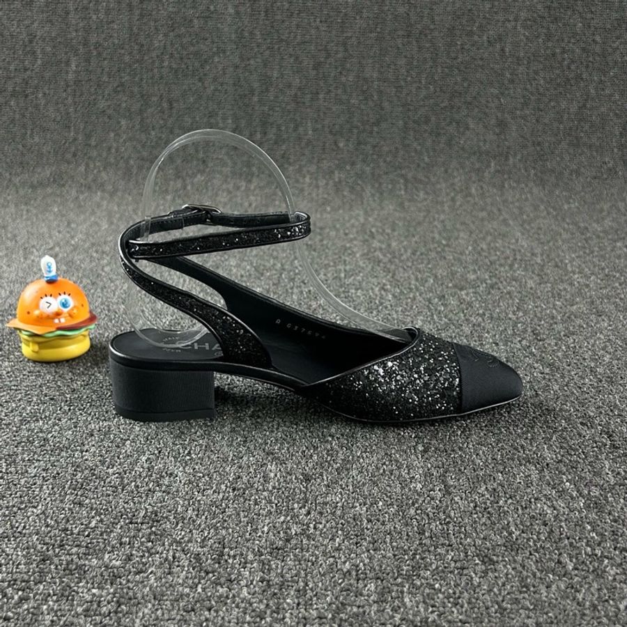 閒置未使用 Chanel香奈兒黑色亮片低跟鞋 尺碼：35.5🧡-3