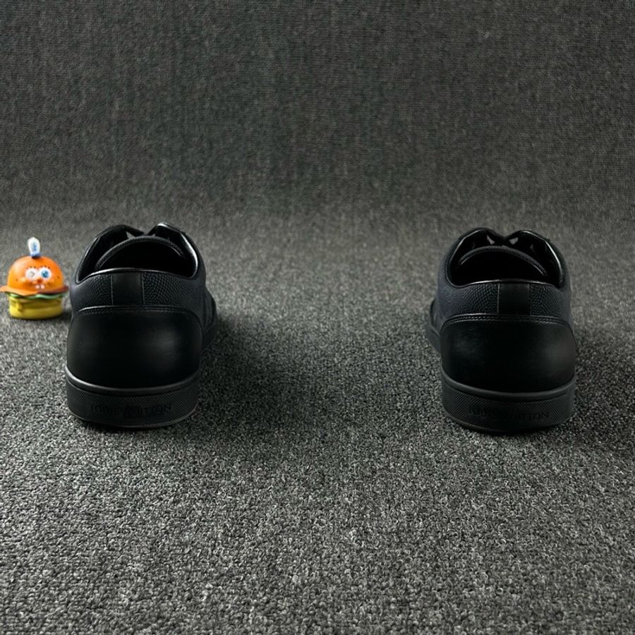 Louis Vuitton路易威登棋盤格休閒鞋 尺碼：43 🧡-4