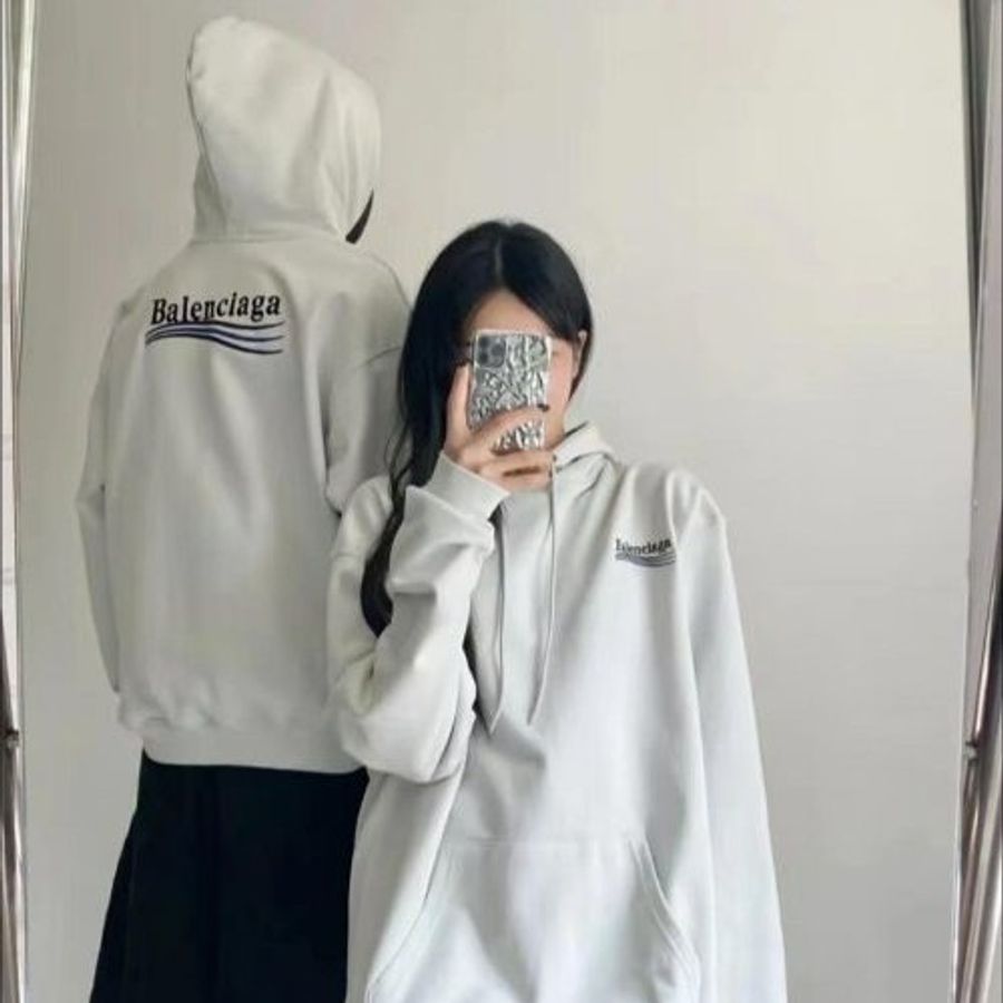 💎Han's house精品服飾💎Balenciaga 巴黎世家 可樂 刺繡 帽T 寬版 現貨 XS 原價36900-0