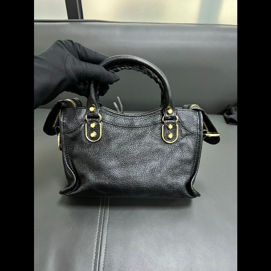 Balenciaga mini city
黑金-1