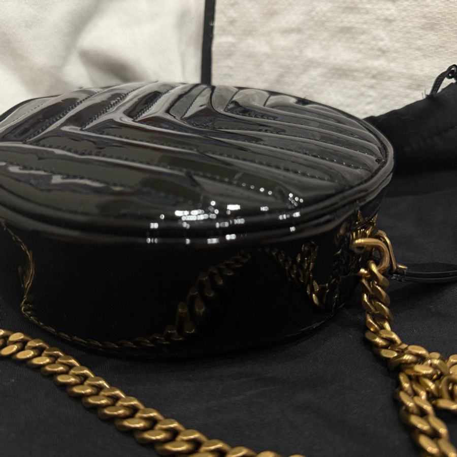 YSL 漆皮 圓餅包-5