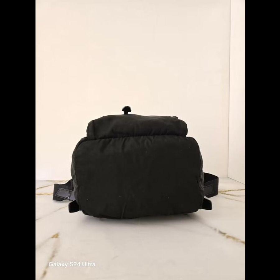 【LA LUNE】絕版古董品 Prada黑色銀標尼龍雙肩包 後背包 背囊 中古包 二手包-8