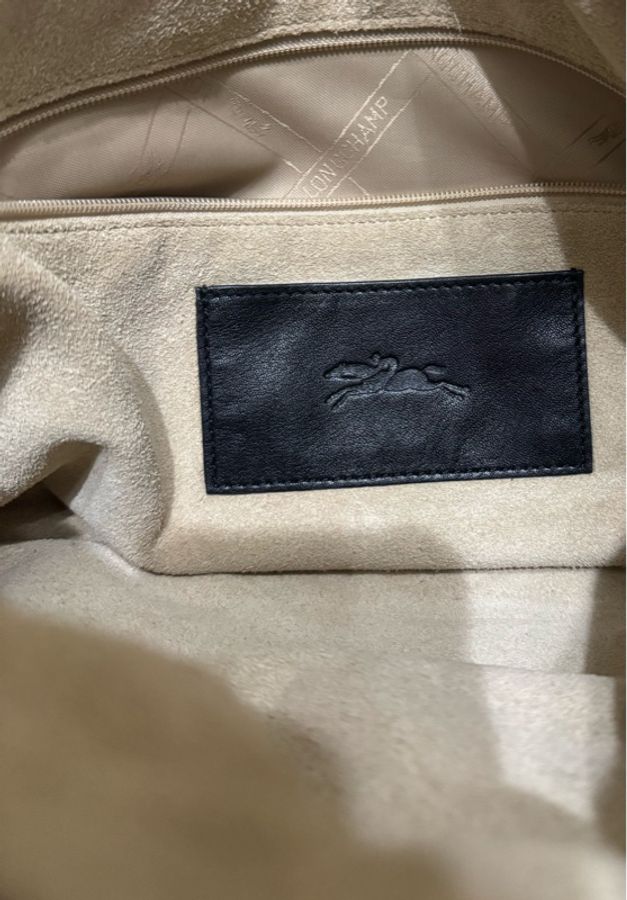 longchamp smoothie斜背袋-2