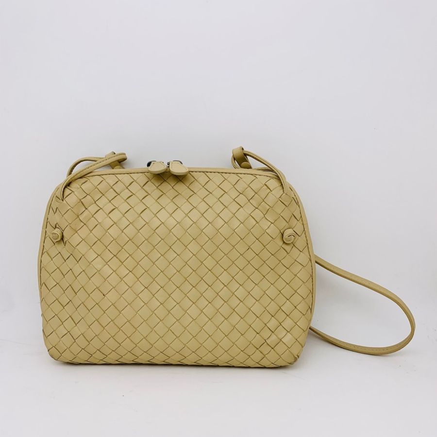 Bottega Veneta (葆蝶家)編織斜挎包 尺寸:28*20*6-1