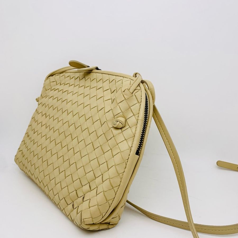 Bottega Veneta (葆蝶家)編織斜挎包 尺寸:28*20*6-2