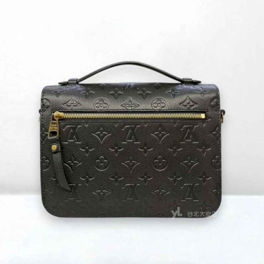 A13142-LV Pochette Metis 黑色牛皮壓紋郵差包M41487-3