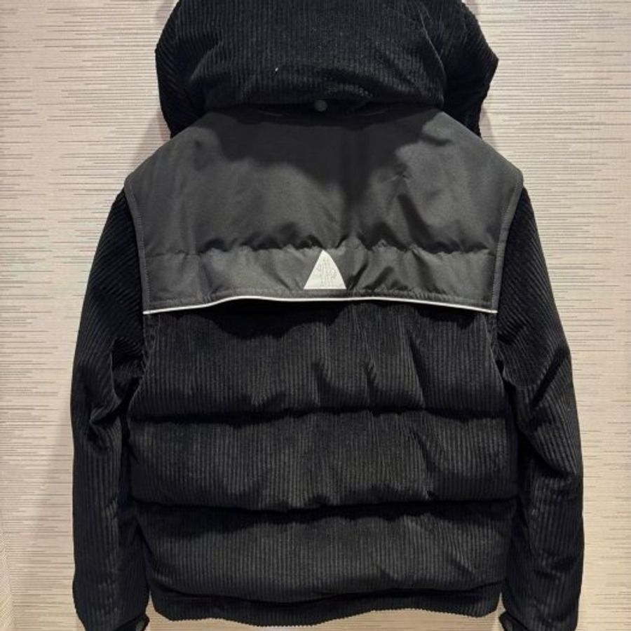 💎Han's house精品服飾💎 moncler Granier 滑雪系列 羽外套 可手水洗 兩穿法 背心 現貨 M 原價82500-7