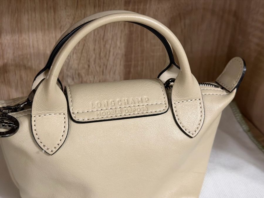 Longchamp Le Pliage Xtra Mini 羊皮迷你包｜奶油白 真皮 手提斜背包 小羊皮 絕版尺寸 絕版材質-2