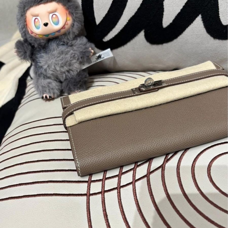 Hermes Kelly Wallet Stamp C Etoupe 大象灰銀扣kelly 長銀包-4