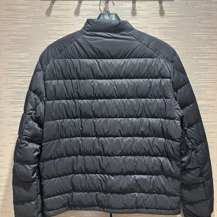 💎Han's house精品服飾💎  moncler Selves 羽絨 外套 消光 深藍 可手水洗 現貨 L 原價49600-2