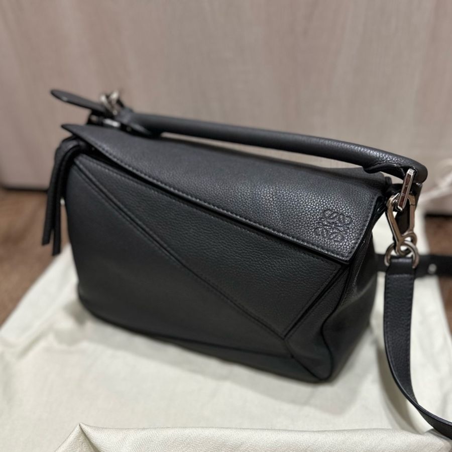 Loewe puzzle small-0