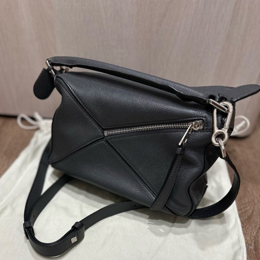 Loewe puzzle small-1