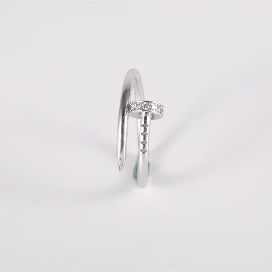 CARTIER JUSTEUNCLOU釘子頭尾鑽窄版18K白金/鑽石53-1