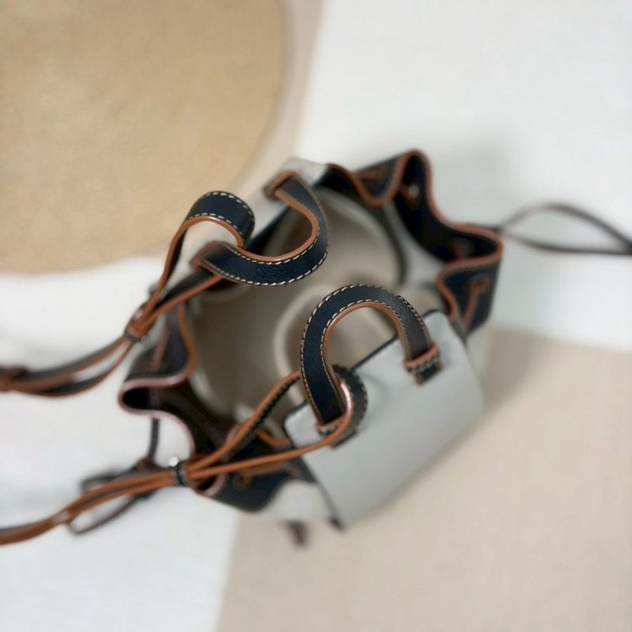 🏷Loewe 羅意威．Mini Hammock 吊床包/客人寄賣-22