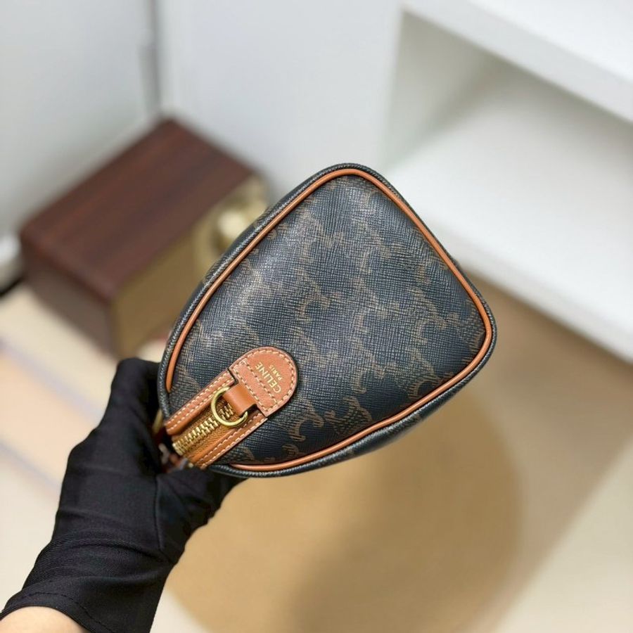 (稀有補貨🫪！）🏷️Celine 瑟琳．Boston 老花波士頓 新款D扣-2