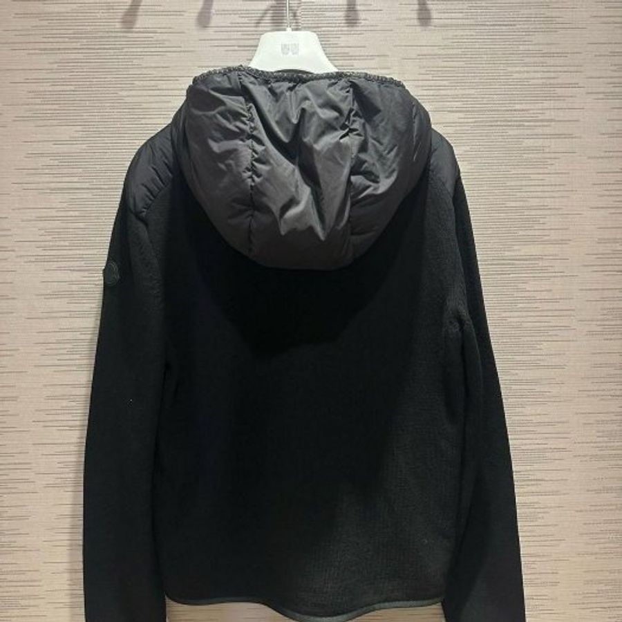 💎Han's house精品服飾💎moncler 拼接 羽絨 連帽 外套 可手水洗 現貨  L 原價48500-2