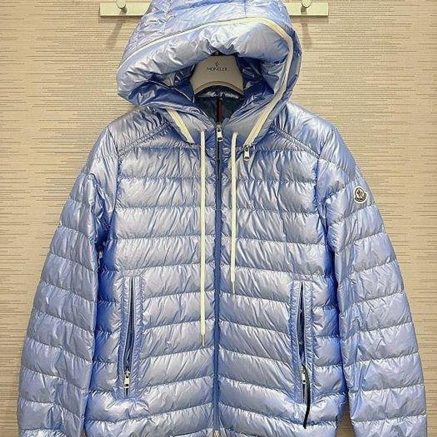 💎Han's house精品服飾💎moncler Akinari 羽絨 連帽 外套 現貨 3/4 原價56000-0