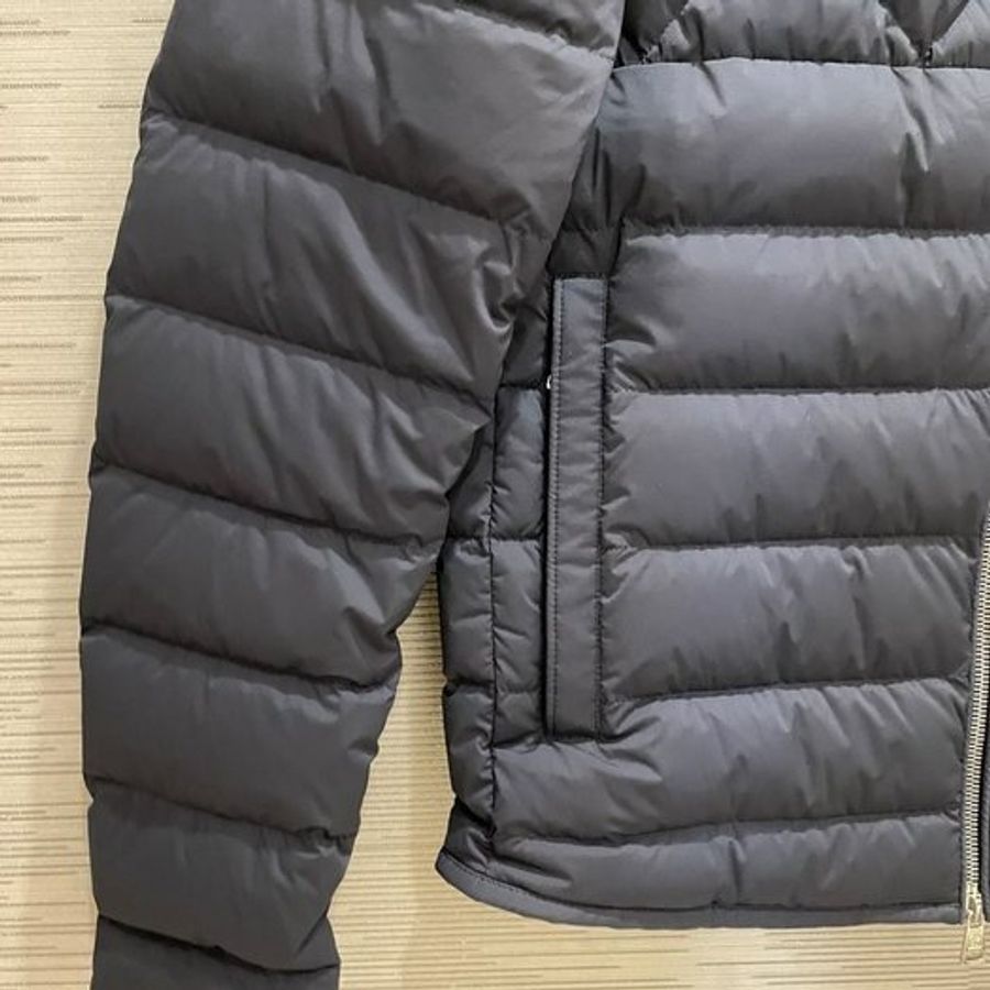 💎Han's house精品服飾💎 moncler CHOQUART 黑牌 消光 羽絨 騎士 外套 現貨 4原價 46000-2