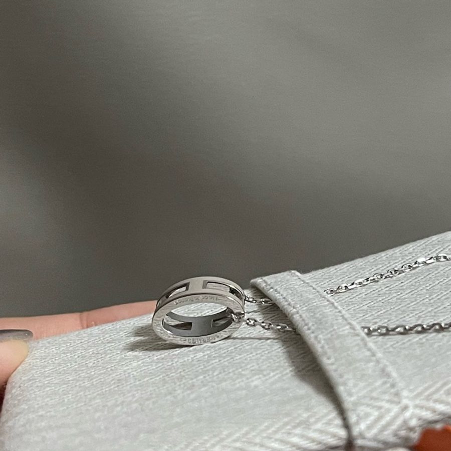 全新 現貨 🧡 Hermes Pop H Necklace Marron Glace x Sliver 灰色 銀-3