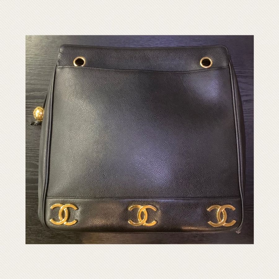 90S Chanel Vintage Caviar With 24k Gold-Plate CC Tote Bag 香奈兒中古魚子醬黑色CC單肩包-2
