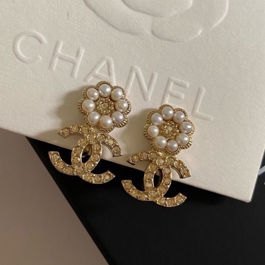 CHANEL  香奈兒珍珠花朵耳環  B22K   帶盒-5