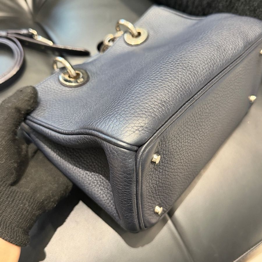 Dior • 經典黑金荔枝牛皮Vip斜背包 🈶原廠肩帶-7