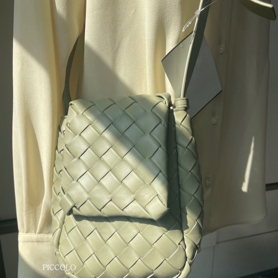 Bottega Veneta Mini Cobble 小羊皮 經典BV編織包-0