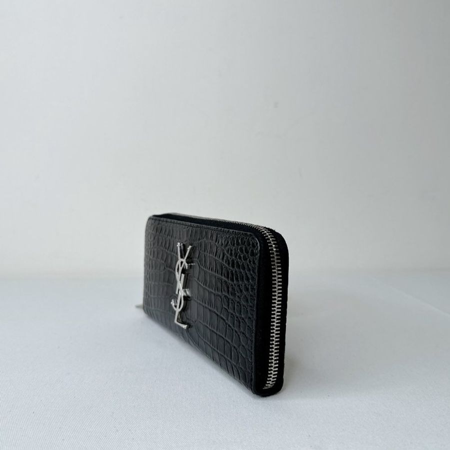 YSL 鱷魚壓紋牛皮拉鍊長夾-2