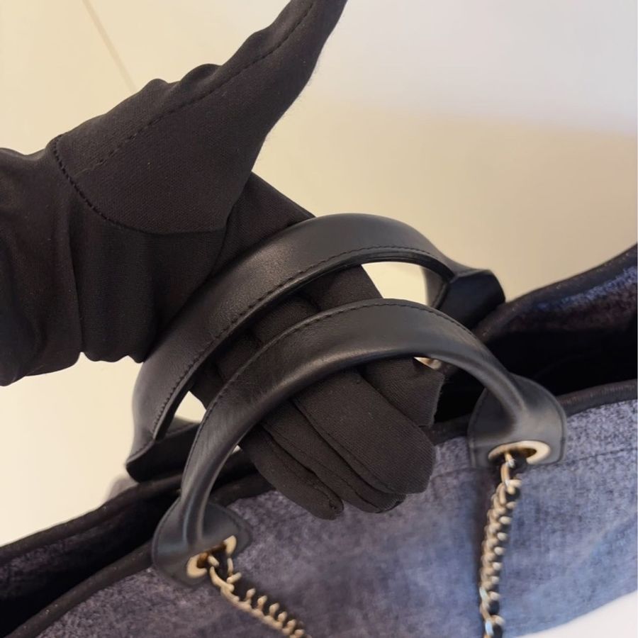 Chanel Deauville tote-3