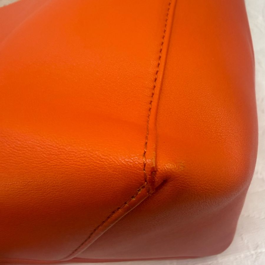 Celine Cabas leather handbag-11