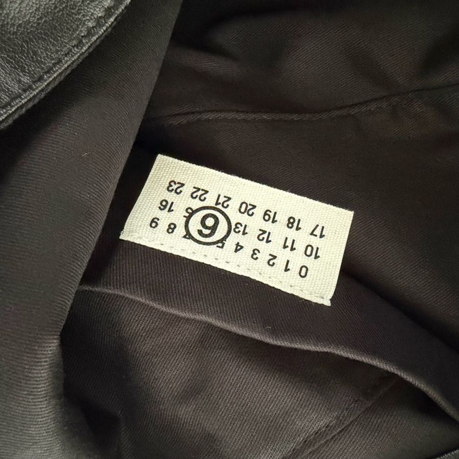 MM6 Maison Margiela 🌫️Japanese bag 經典三角包 Medium 皮革紋-13