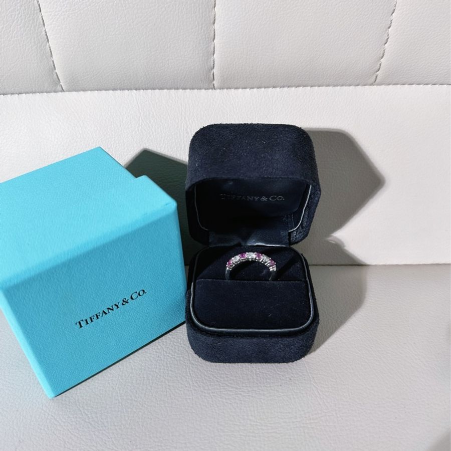 Tiffany 蒂芙尼 Embrace系列,粉色藍寶石鑲鑽戒指,50 號-0